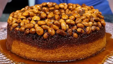 Bolo de Amendoim Invertido e Caramelizado da Vovó