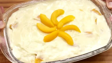 Gelado de Pêssego Uma Sobremesa Simples e Refrescante para Festas