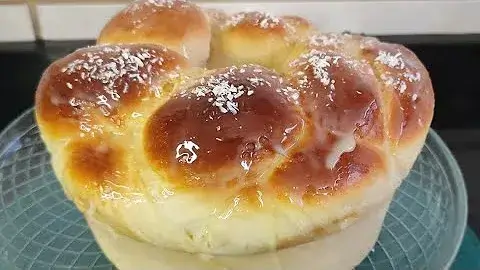 Se você busca uma receita que encanta pela maciez e sabor, essa rosca fofinha é...