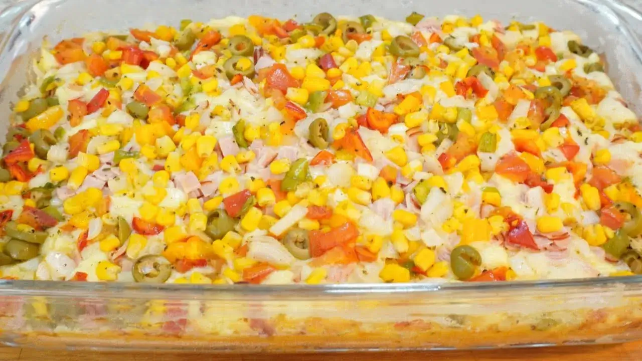 A torta de liquidificador é uma receita prática e versátil que serve para um lanche,...